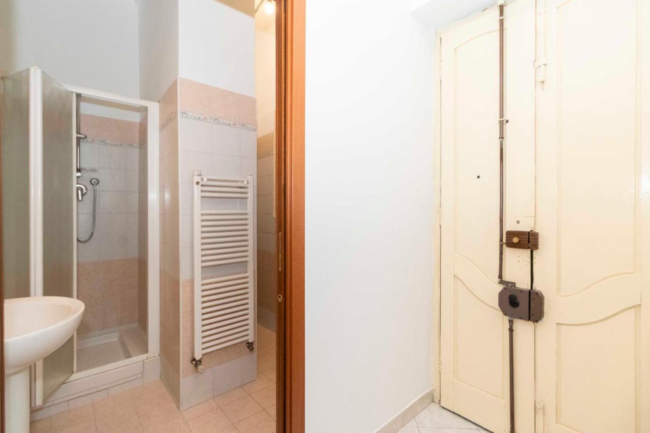 Turin Mm Spezia Mini Apartment Екстер'єр фото